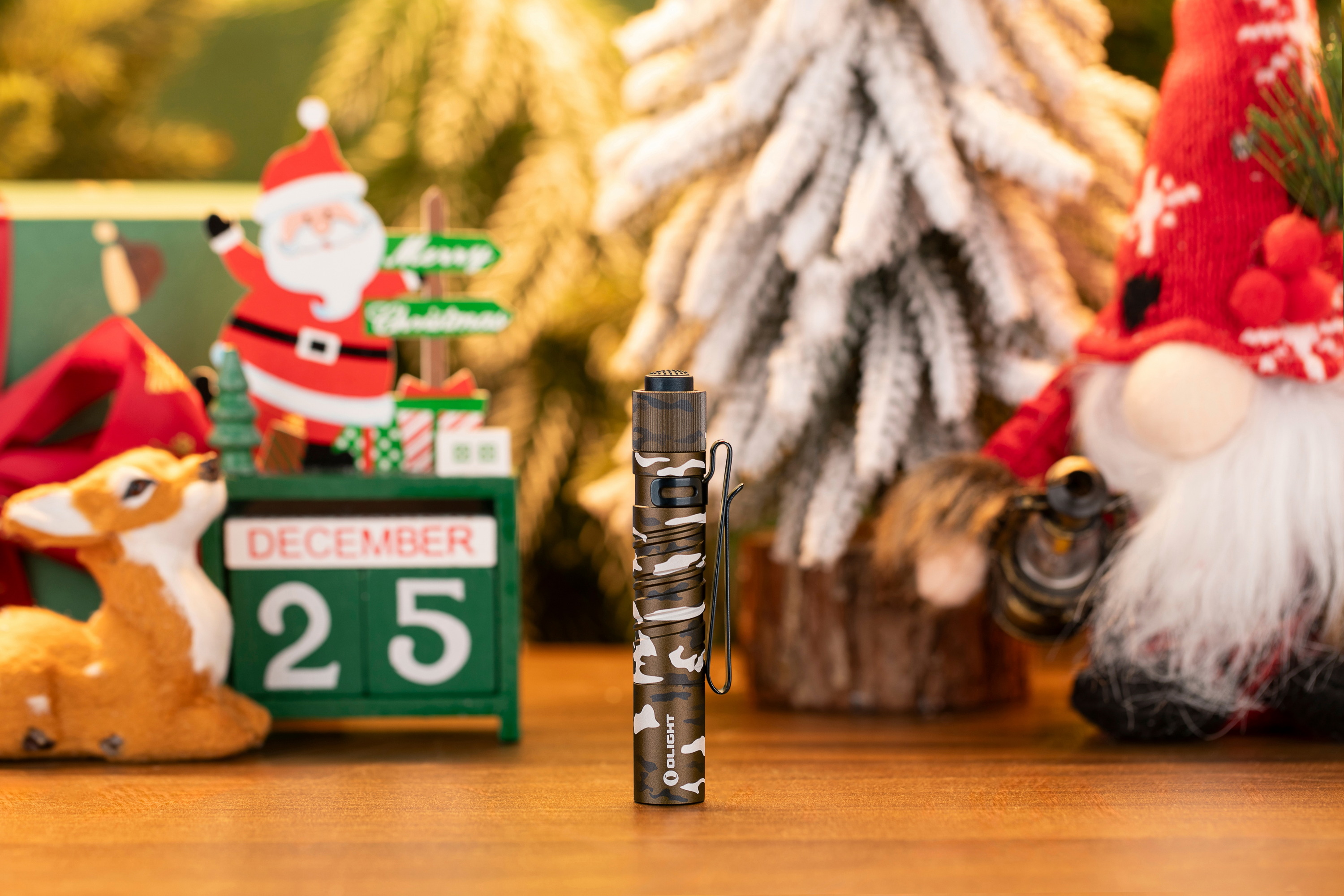 Olight i3T EOS Small LED Flashlight AAA Pocket Torch 180 Lumens