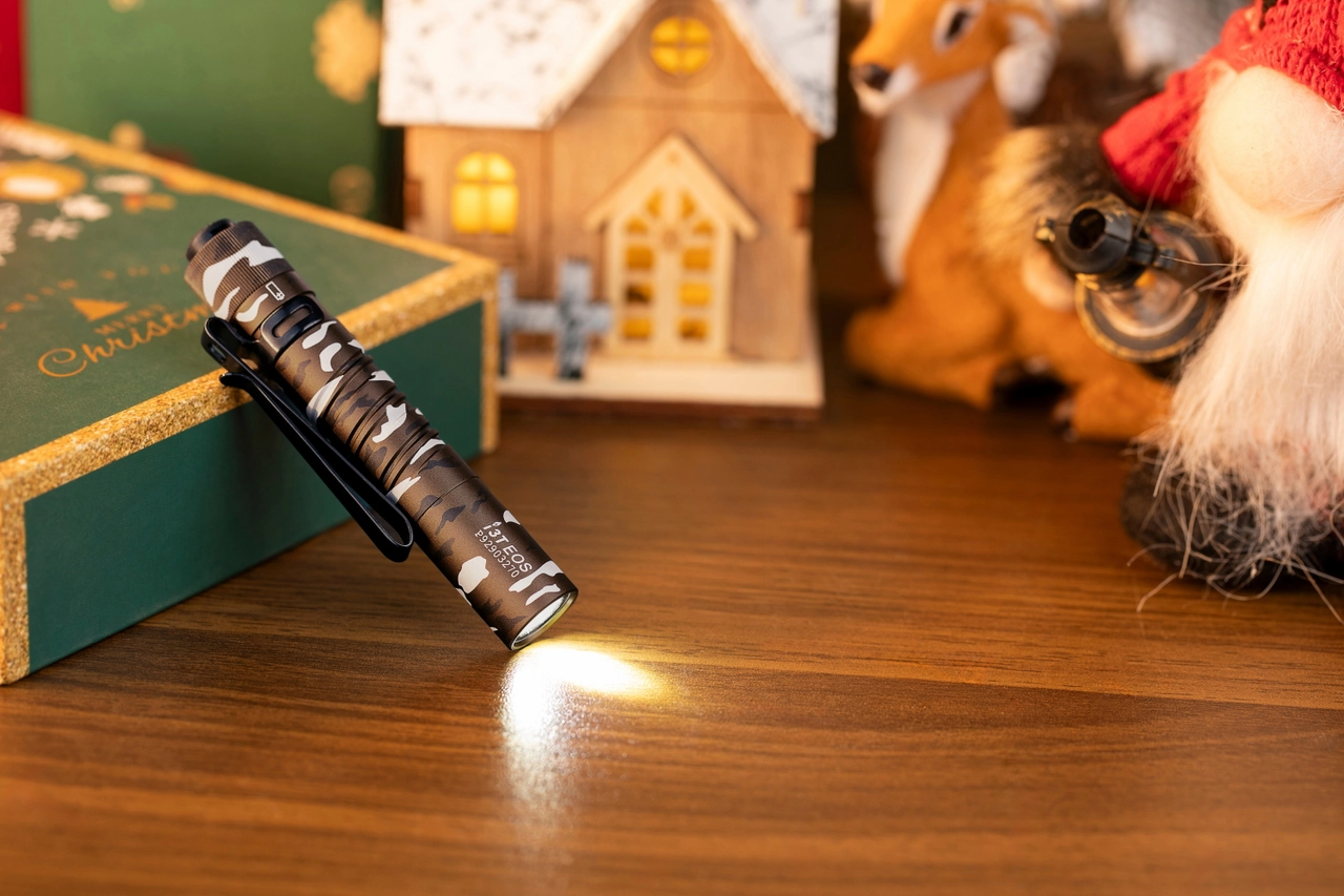 Olight i3T EOS Small LED Flashlight AAA Pocket Torch 180 Lumens