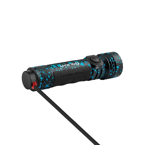 Luminária BATON TURBO 1000Lm, 510m de alcance, IPX8